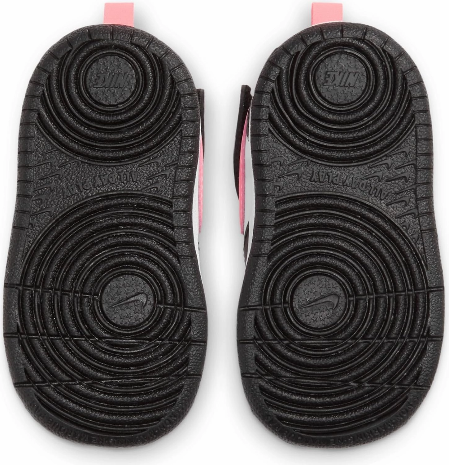 NIKE Boy's Sneaker