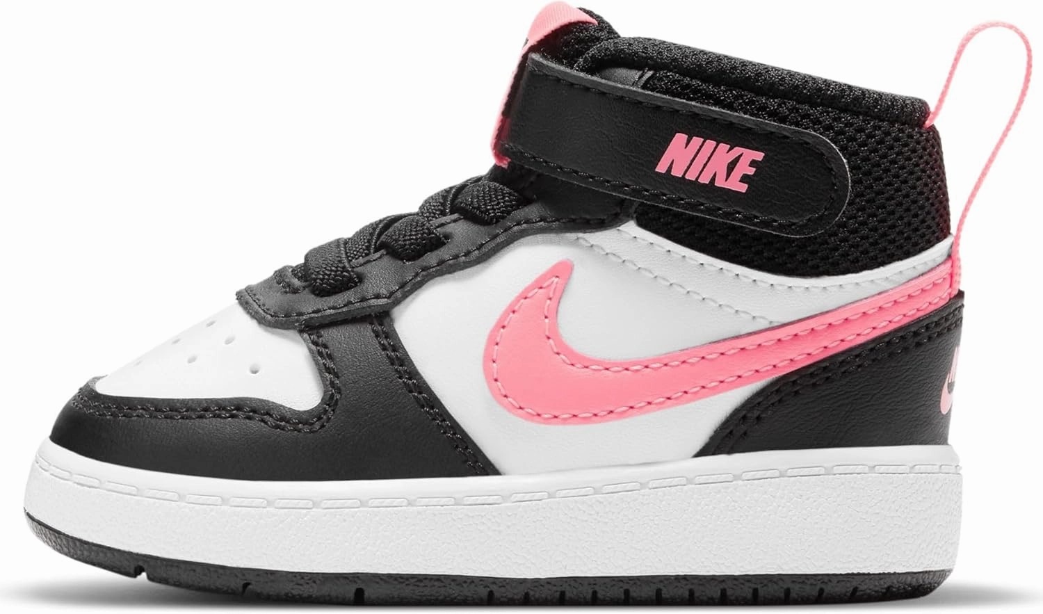 NIKE Boy's Sneaker