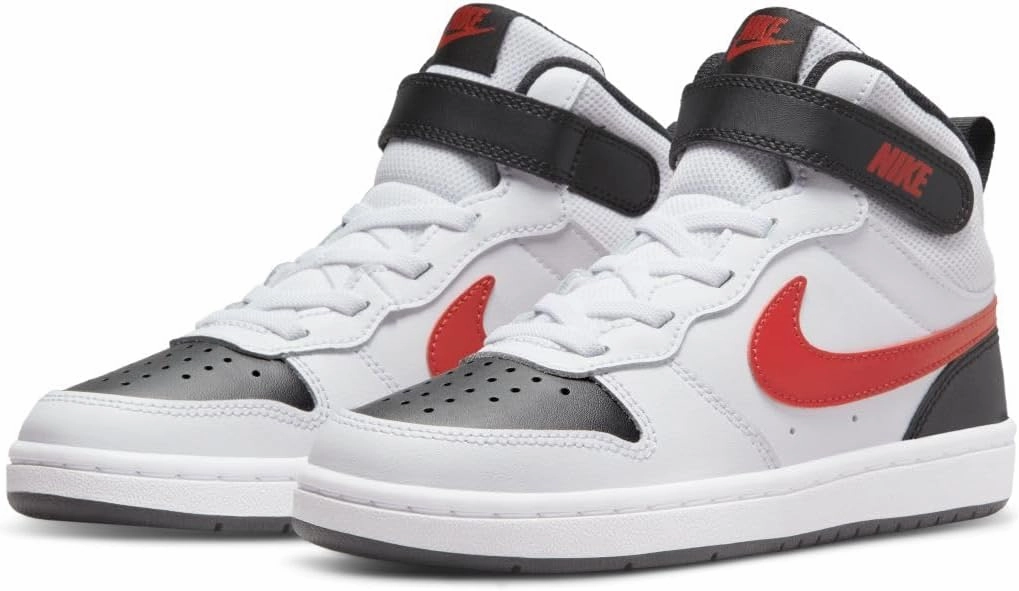 NIKE Boy's Sneaker