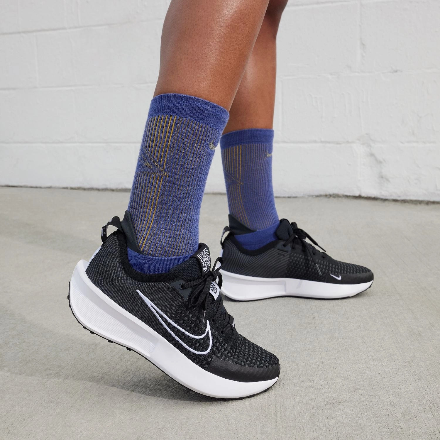 nike Interact Run - Womens