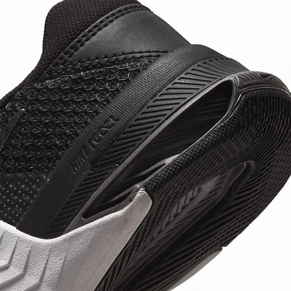 Nike Men's Sneaker, 0