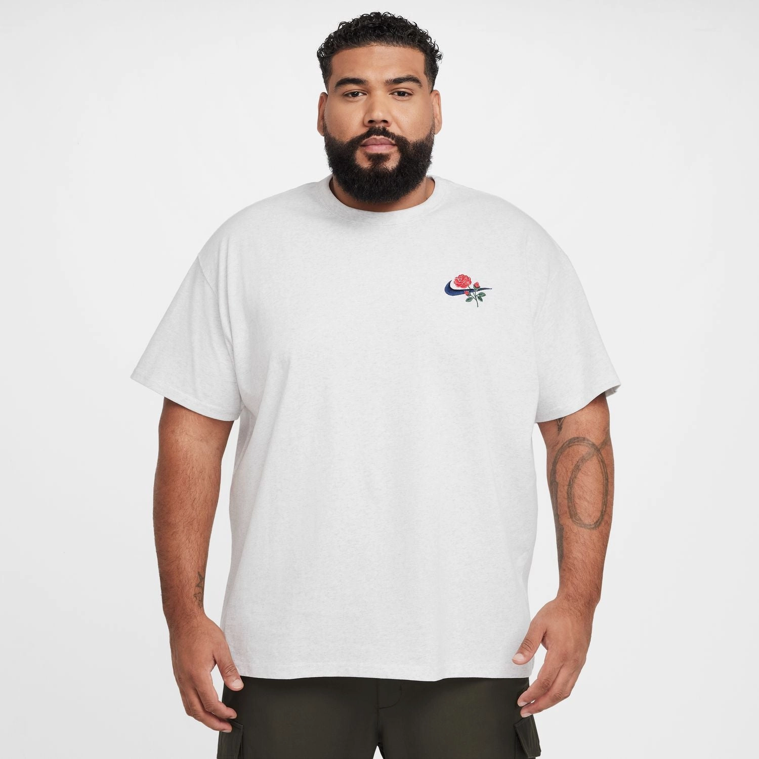 nike Rose Embroidered Heavyweight Tee - Mens