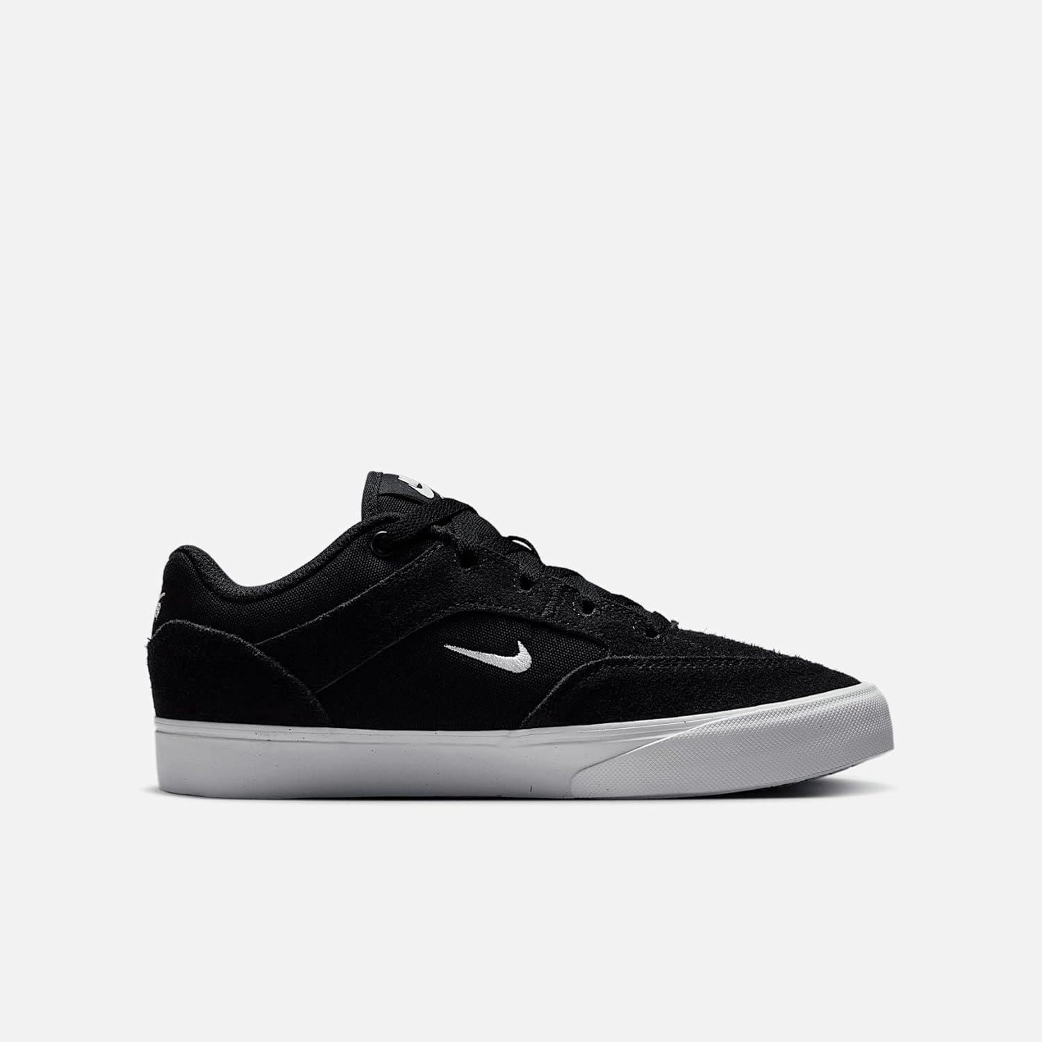 Nike SB Malor Big Kids' Skate Shoes (HF1205-001, Black/Black/White/White)