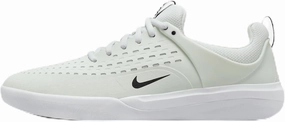 Nike SB Zoom Nyjah 3 Skate Shoes (DJ6130-300, Enamel Green/Enamel Green/White/White)