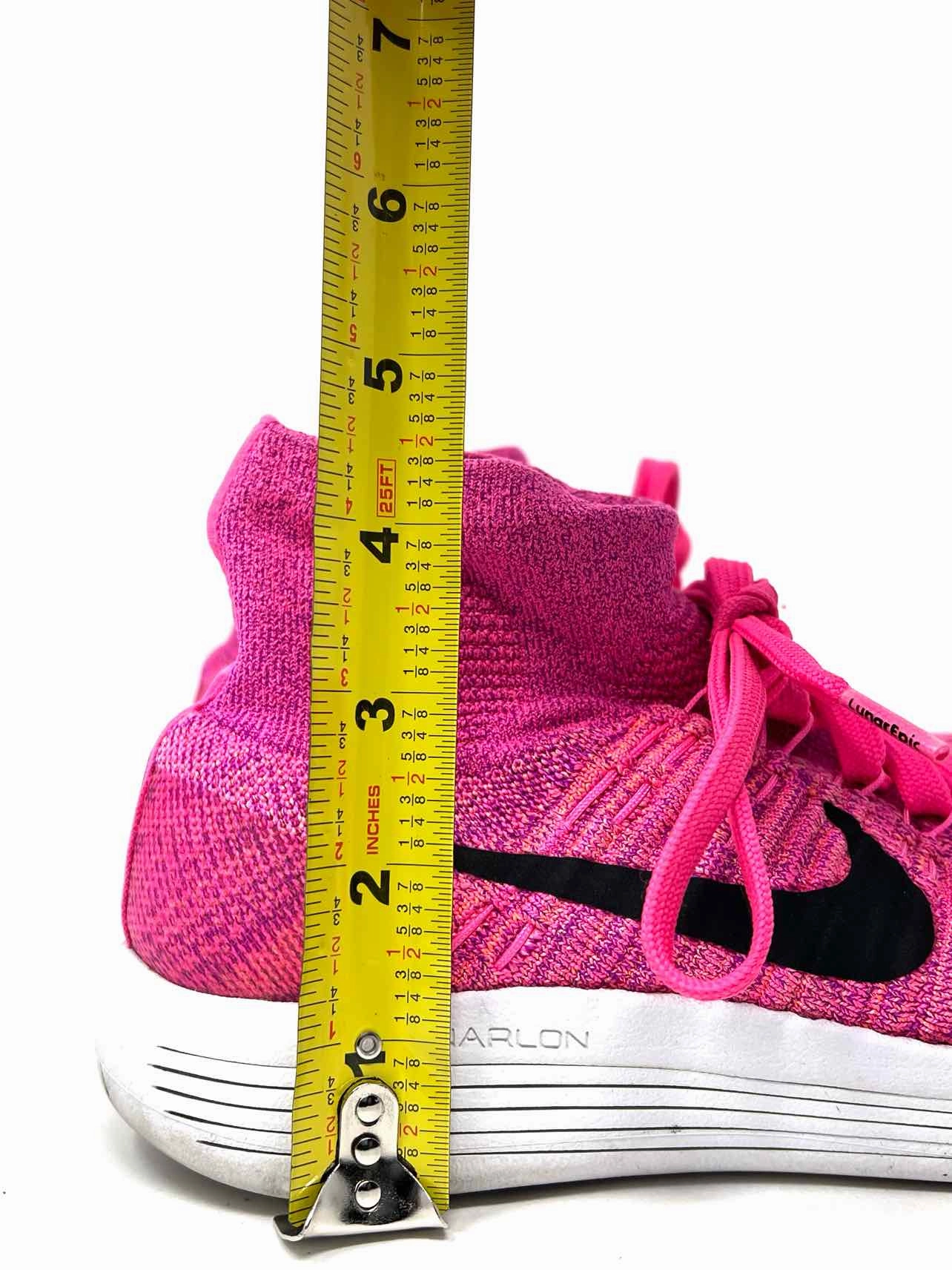 Nike Size 5 Pink/Purple Lace-Up Variegated Shoes Sneakers