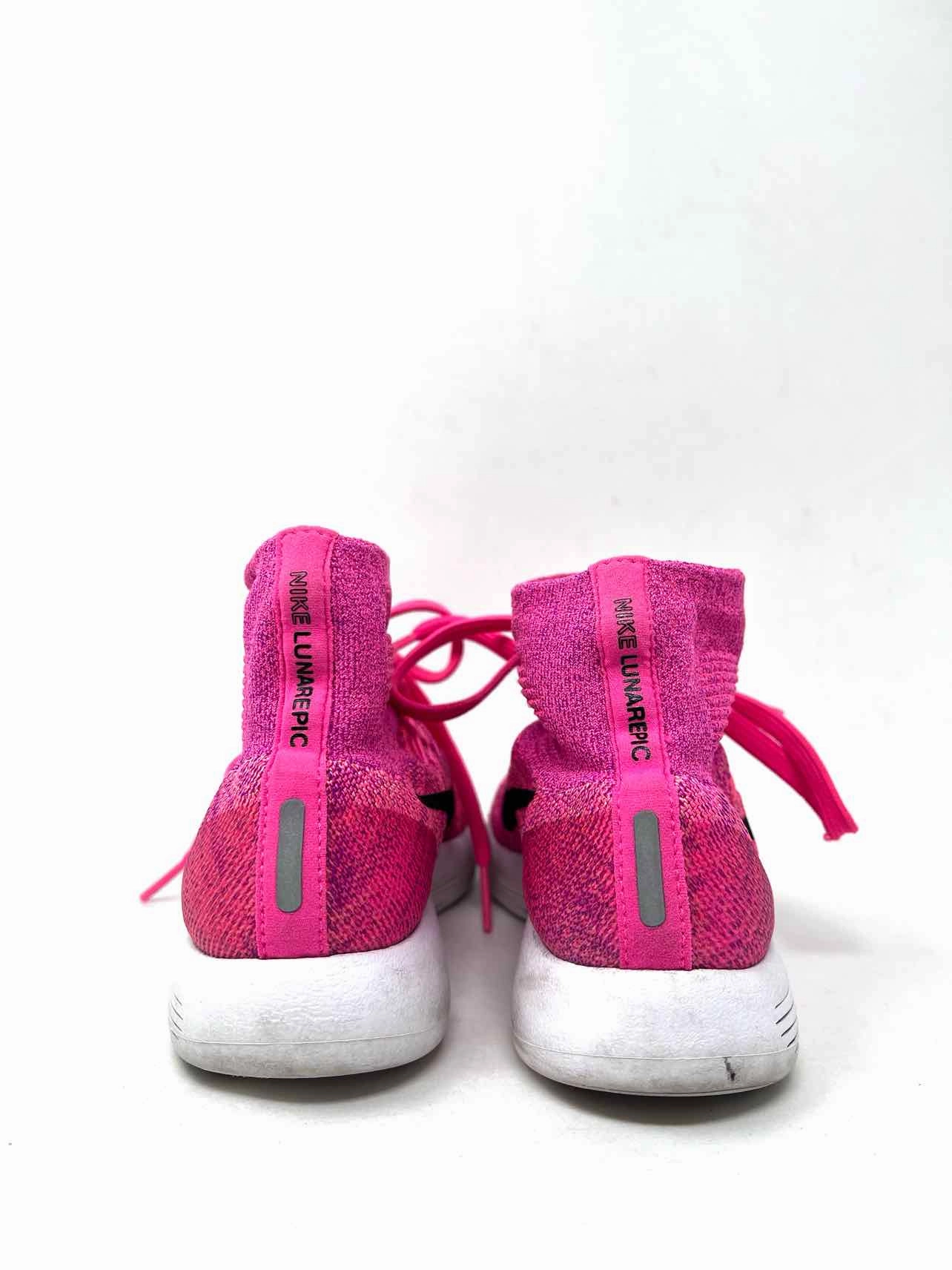 Nike Size 5 Pink/Purple Lace-Up Variegated Shoes Sneakers