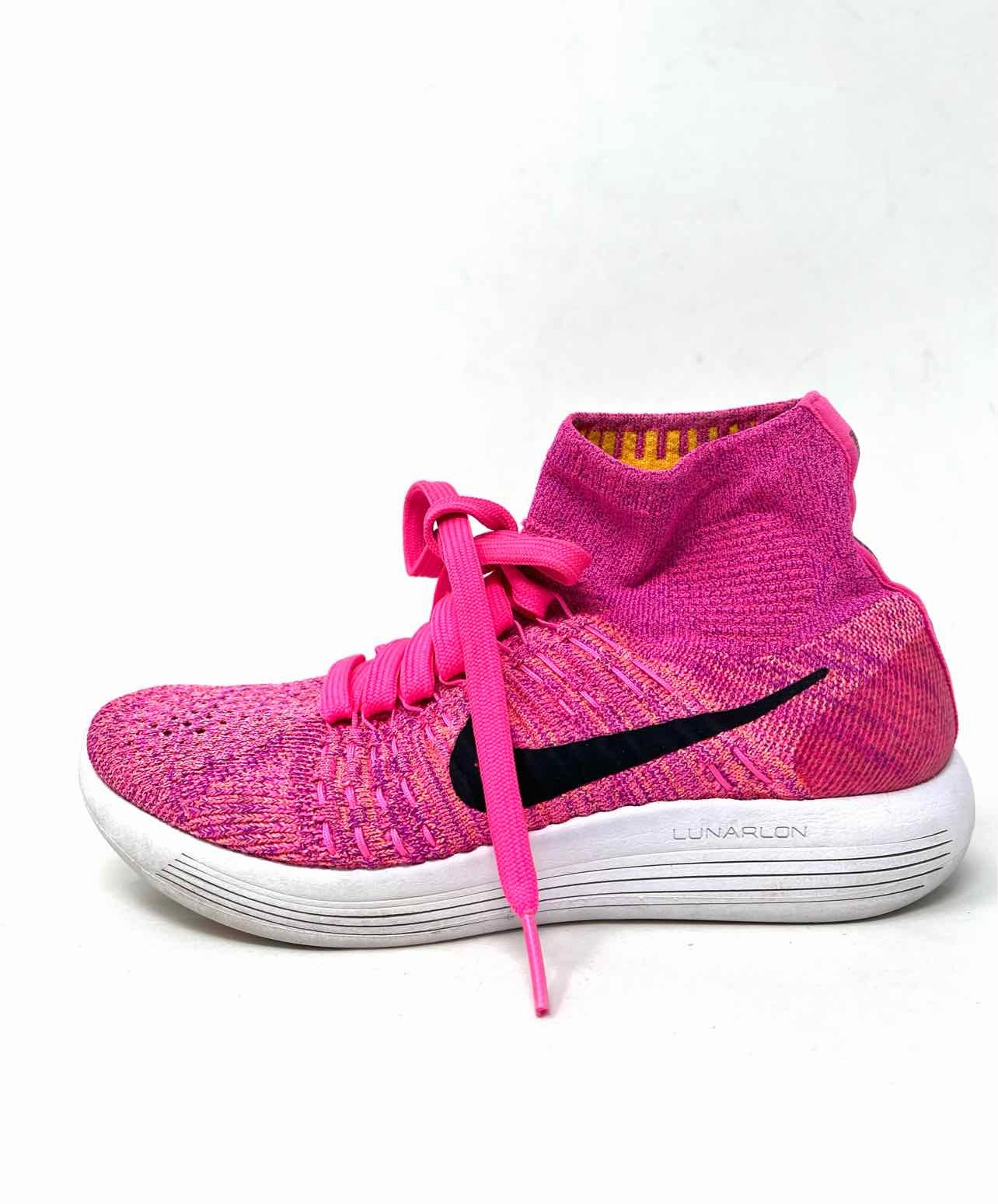 Nike Size 5 Pink/Purple Lace-Up Variegated Shoes Sneakers