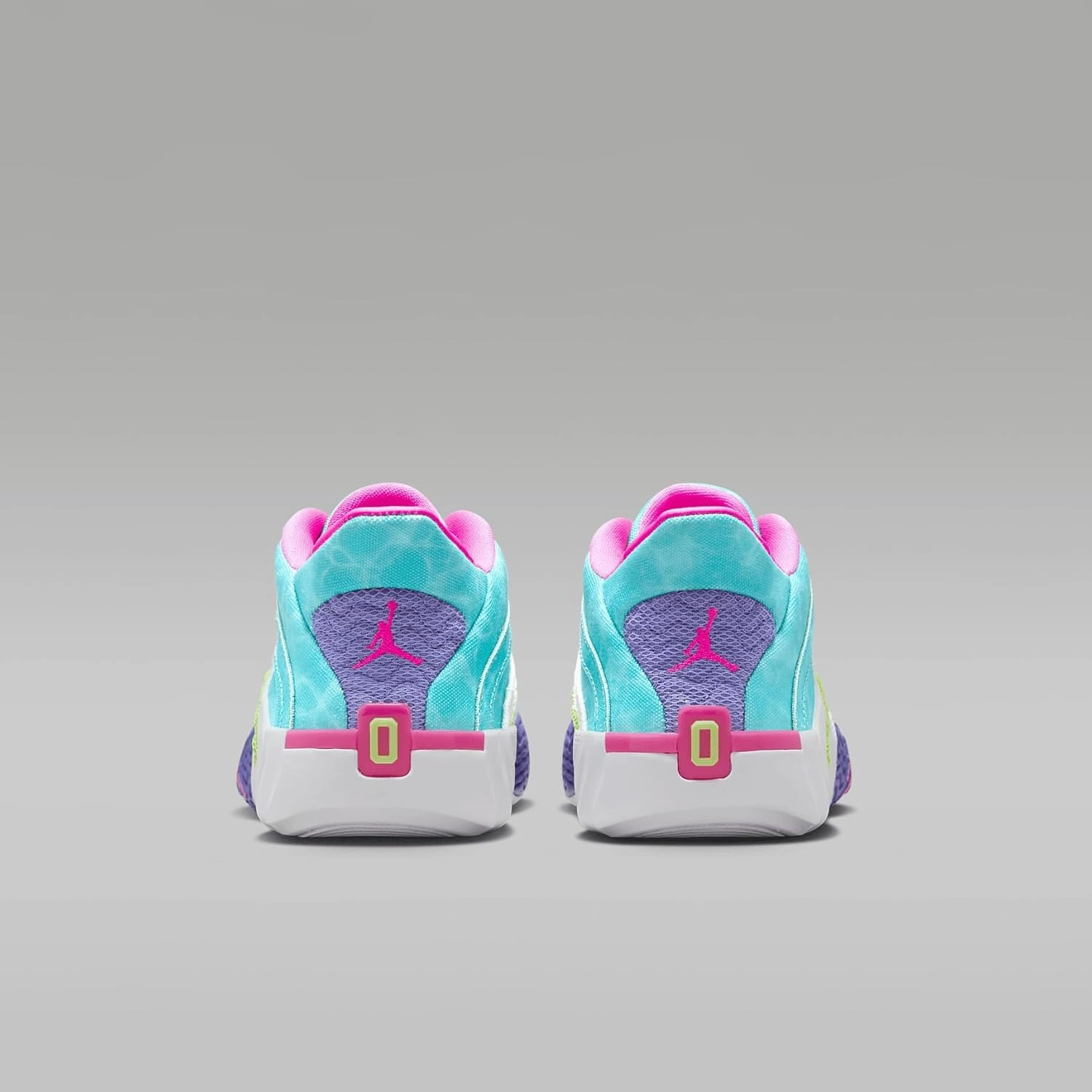 Nike Tatum 2 Big Kids' Basketball Shoes (HJ7382-303, Hyper Jade/White/Hyper Pink/Green Strike)