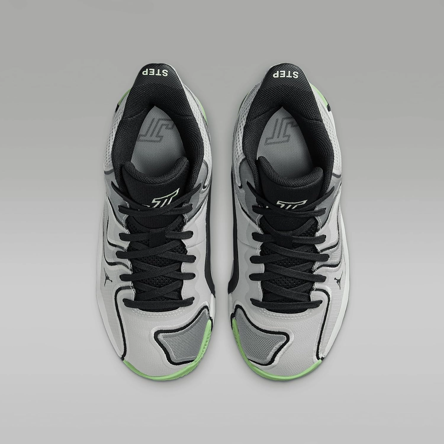 Nike Tatum 3 Big Kids' Basketball Shoes (HF3136-001, Platinum Tint/Particle Grey/Grey Fog/Black)