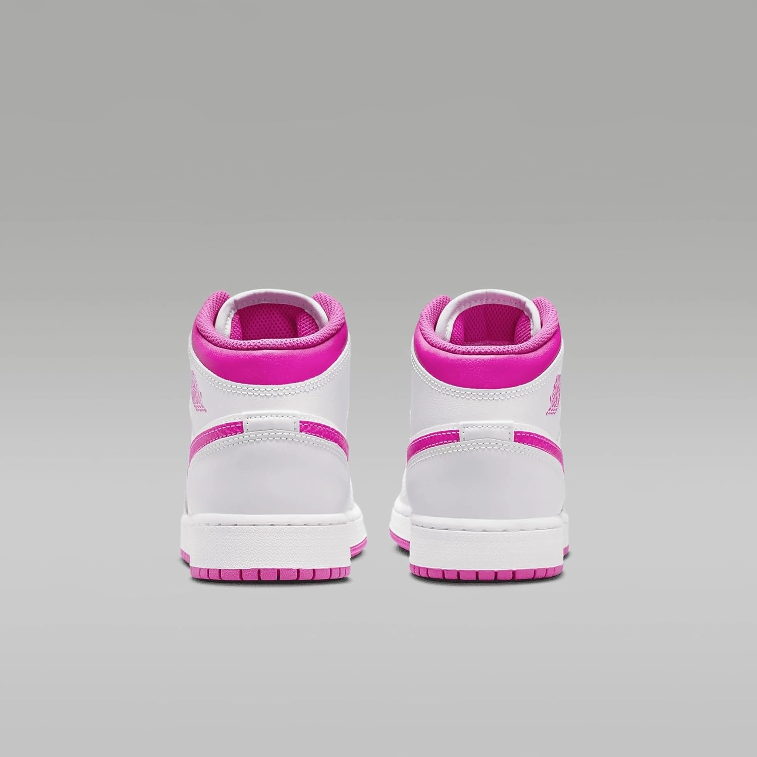 Nike Unisex-Child Modern