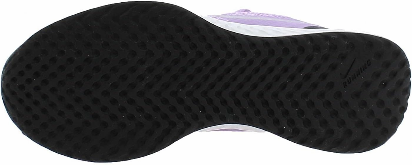 Nike Unisex Revolution 5 Grade School Running Shoe, Kids