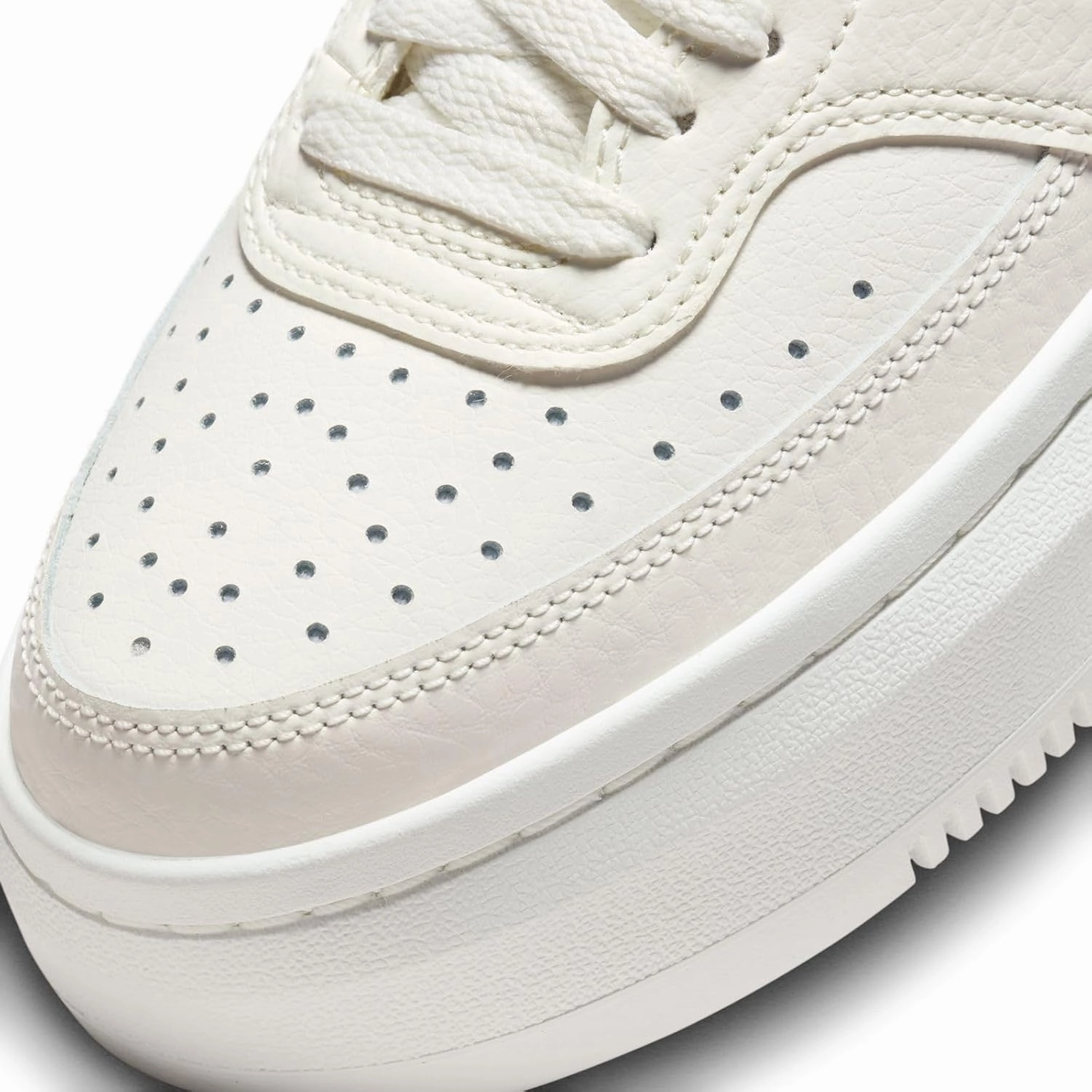 NIKE Women's Basketball Low