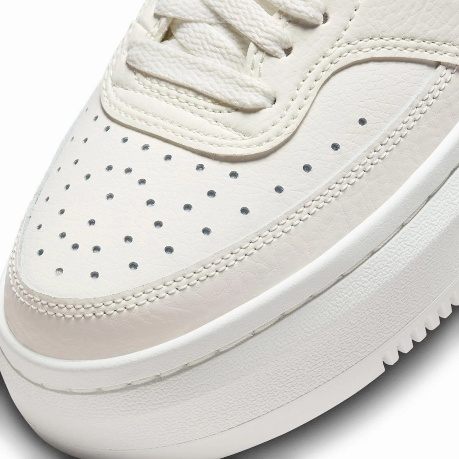 NIKE Women's Gymnastics Shoe
