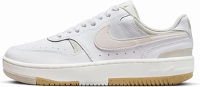 Nike Women's Laced Shoes