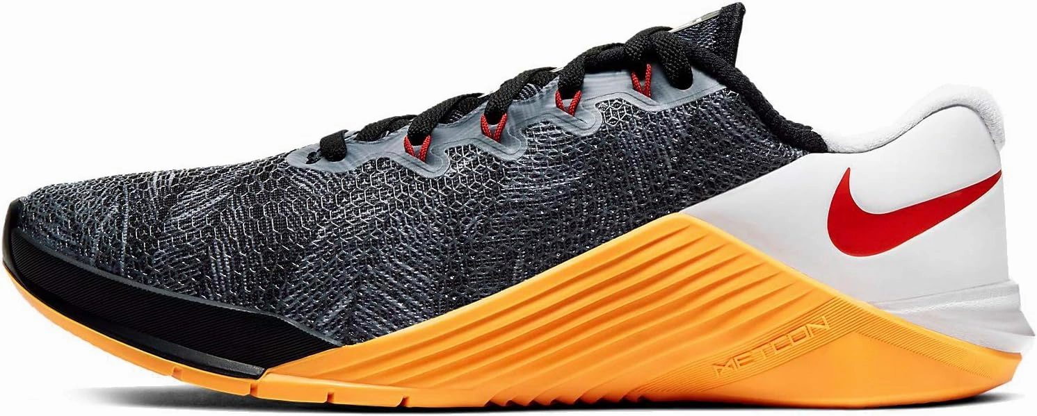 Nike Women's Metcon 5 Training Shoe (Black/Team Orange-White, Numeric_6_Point_5)