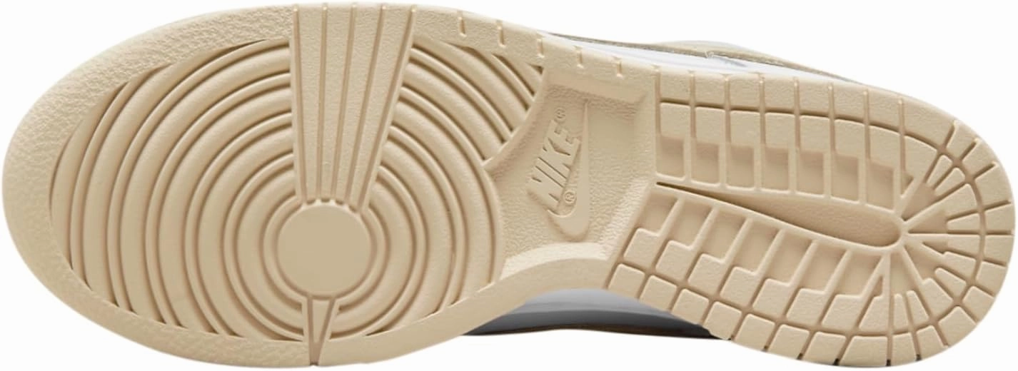 Nike Women's Modern