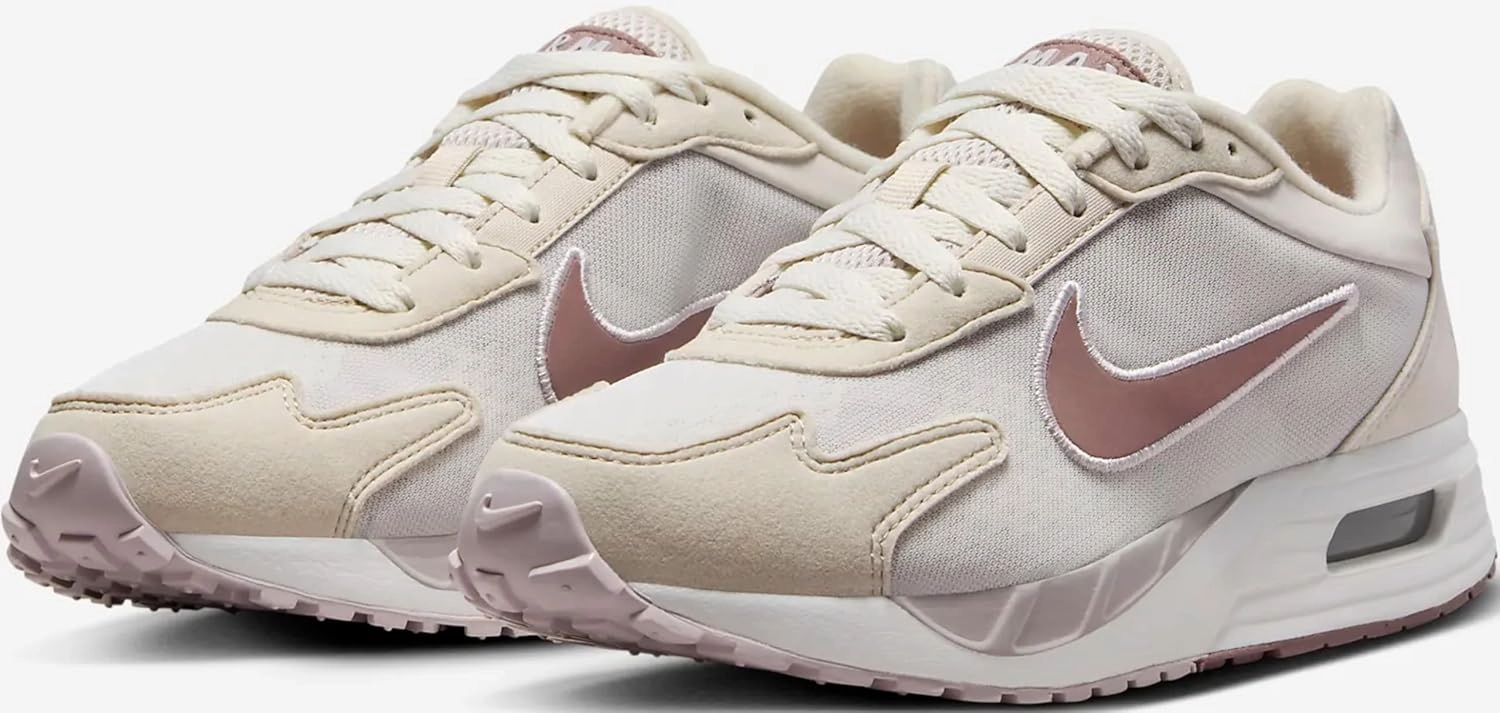 Nike Women's Shox Q'Vida