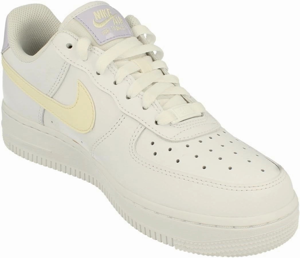 Nike Women's Sneaker