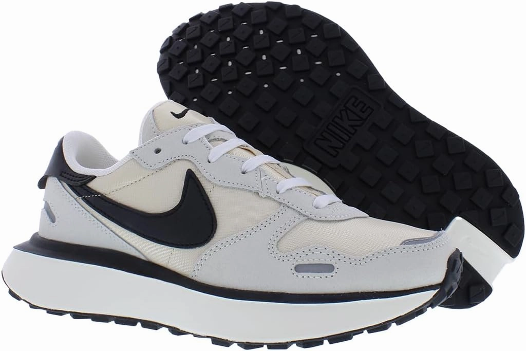 Nike Women's Sneaker