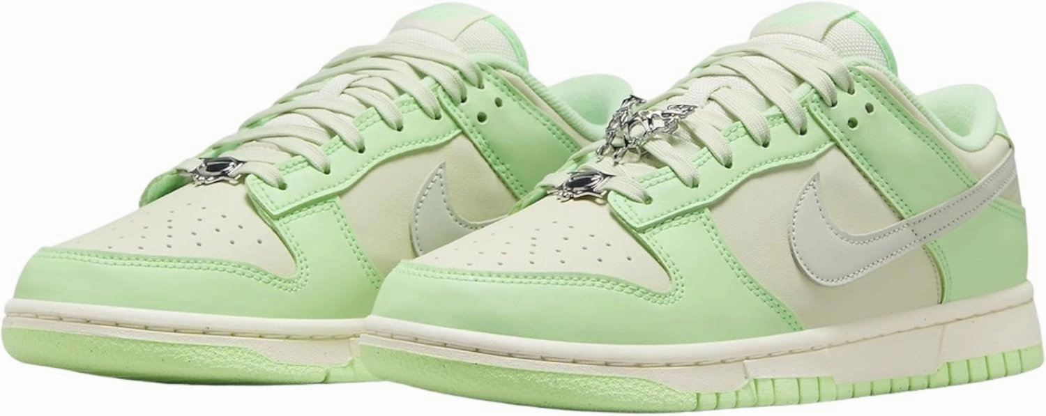 Nike Women's Sneaker