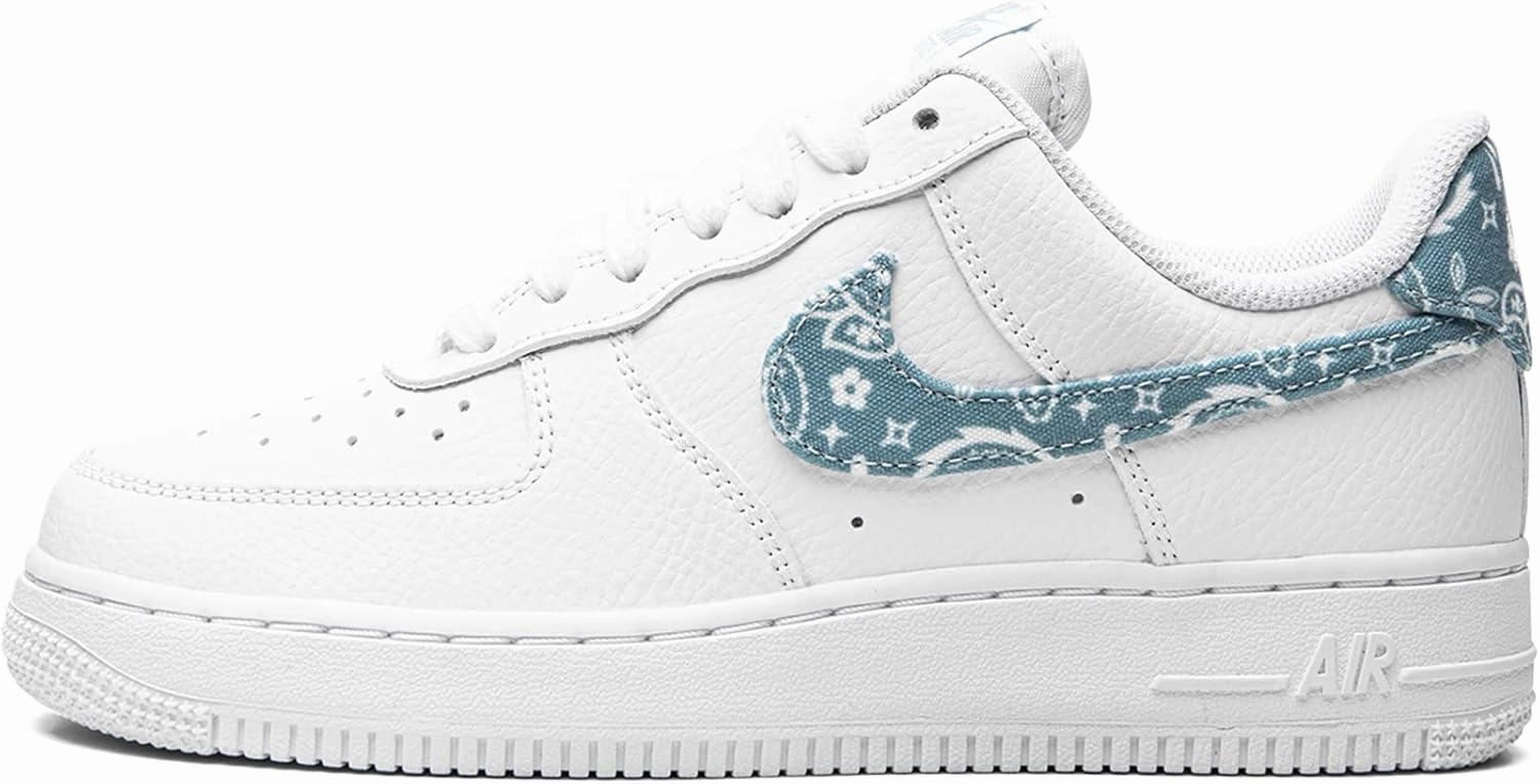 Nike Women's Sporty