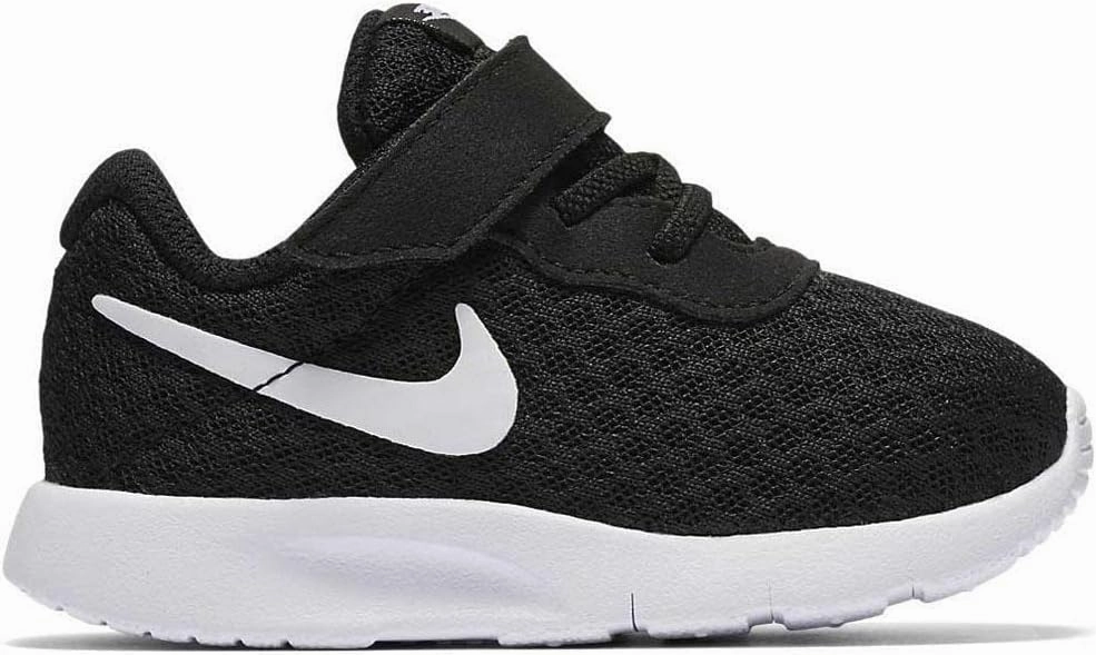 NIKE Women's Tanjun Running Shoes