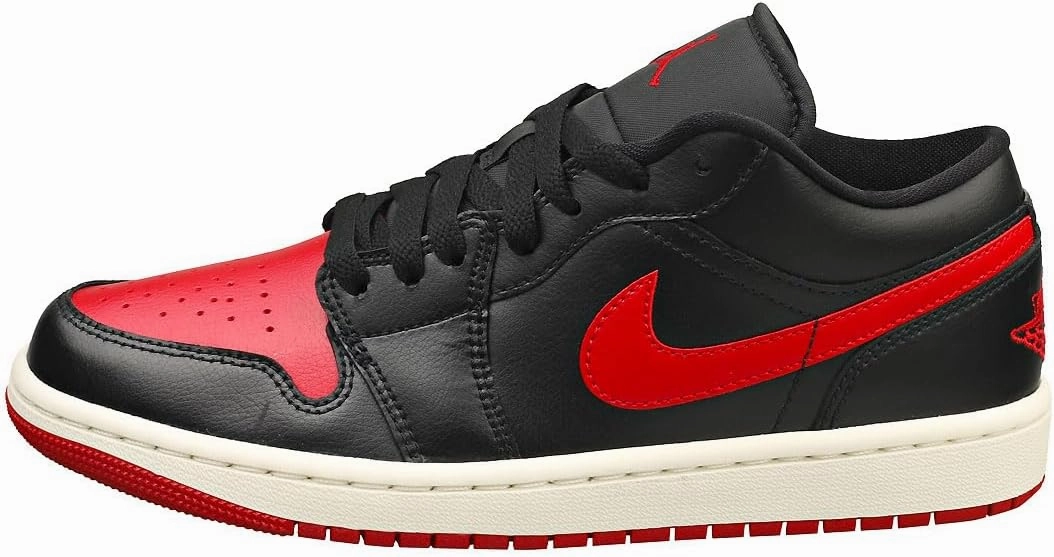 NIKE Women's Wmns Air Jordan 1 Mid Basketball Shoe