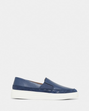 Nora Navy