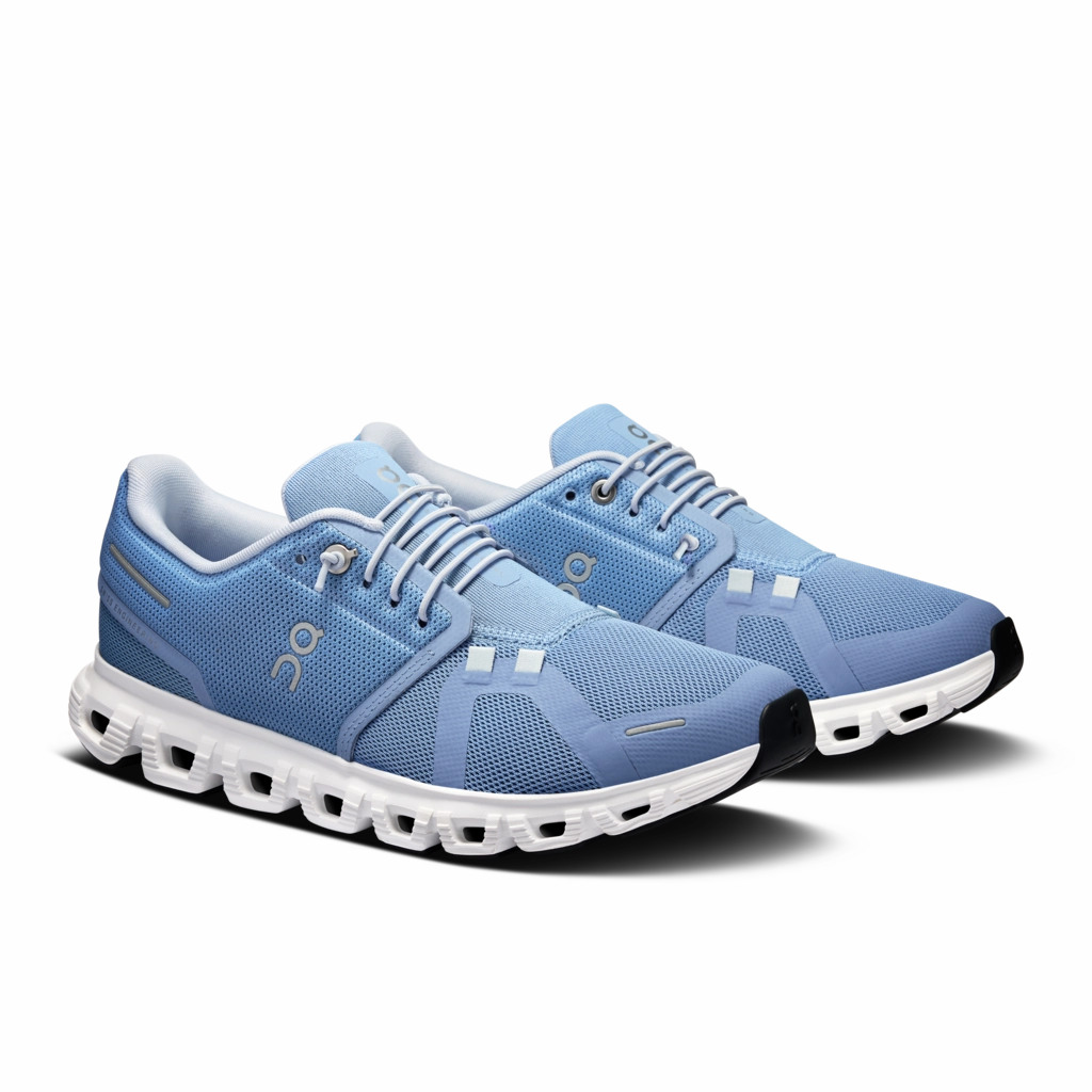 ON RUNNING CLOUD 6 - CHAMBRAY & WHITE