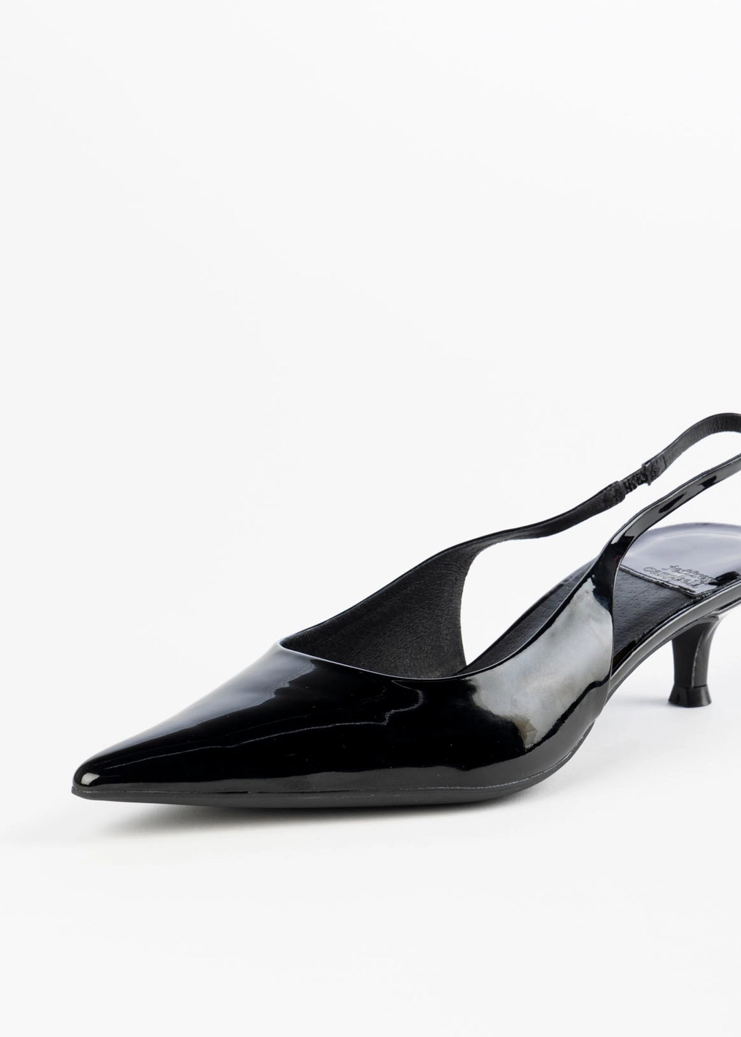 Persona Kitten Heel