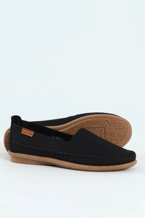 Riviera 15 Crochet Stitch Detail High Vamp Pump - Black