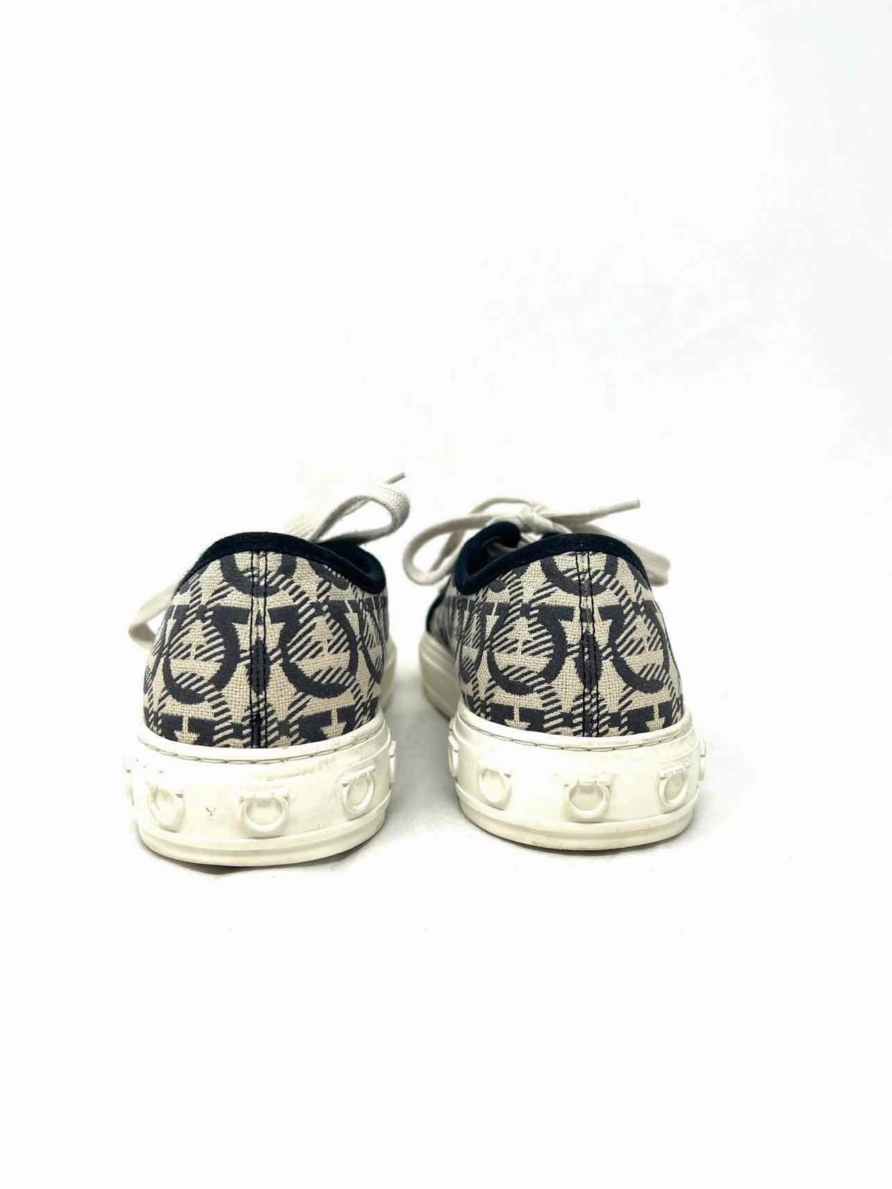 Salvatore Ferragamo Size 8.5 Beige/Black Signature Lace-Up AS IS Shoes Sneakers