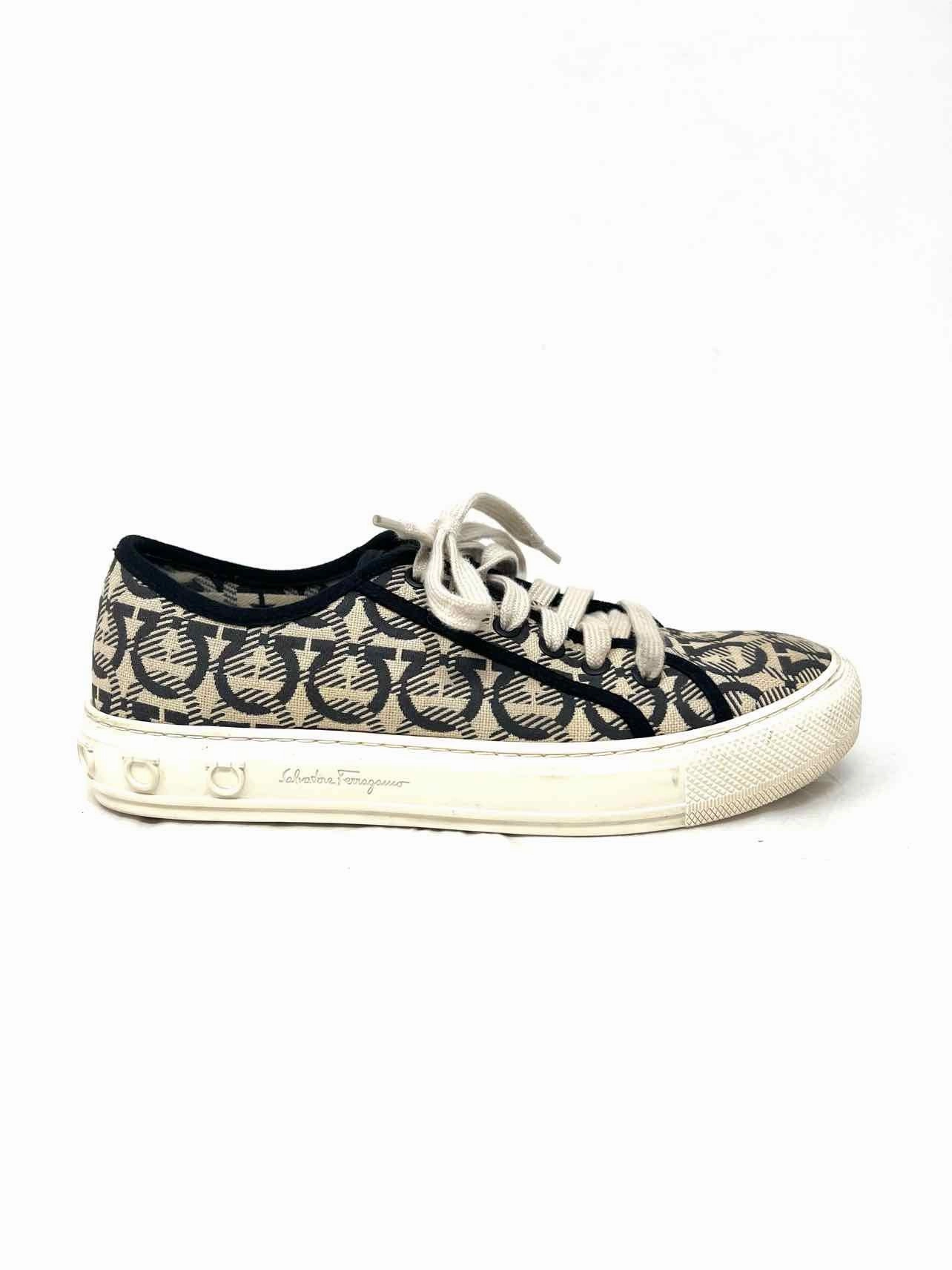 Salvatore Ferragamo Size 8.5 Beige/Black Signature Lace-Up AS IS Shoes Sneakers