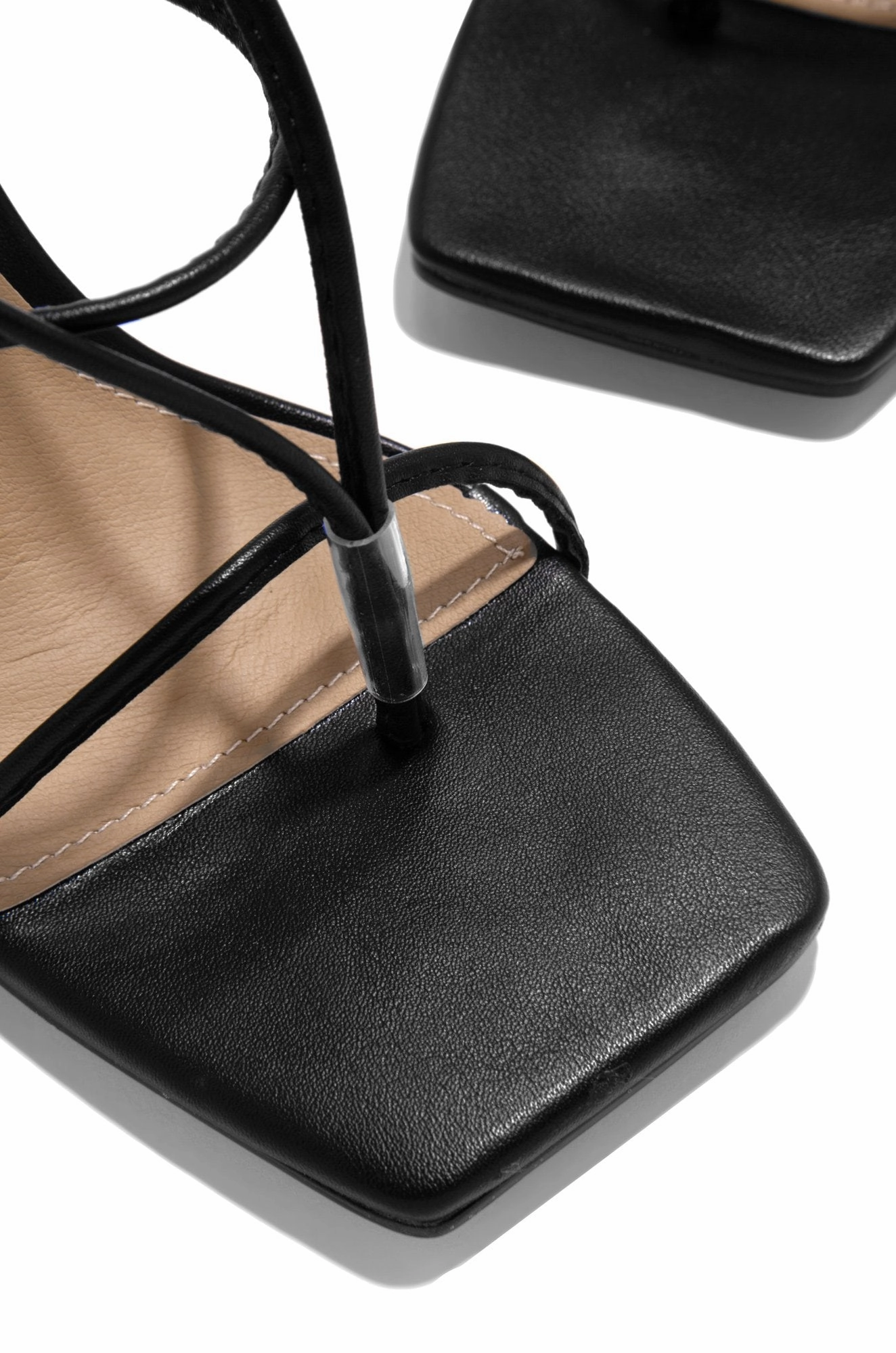 Taylor Heels - Black