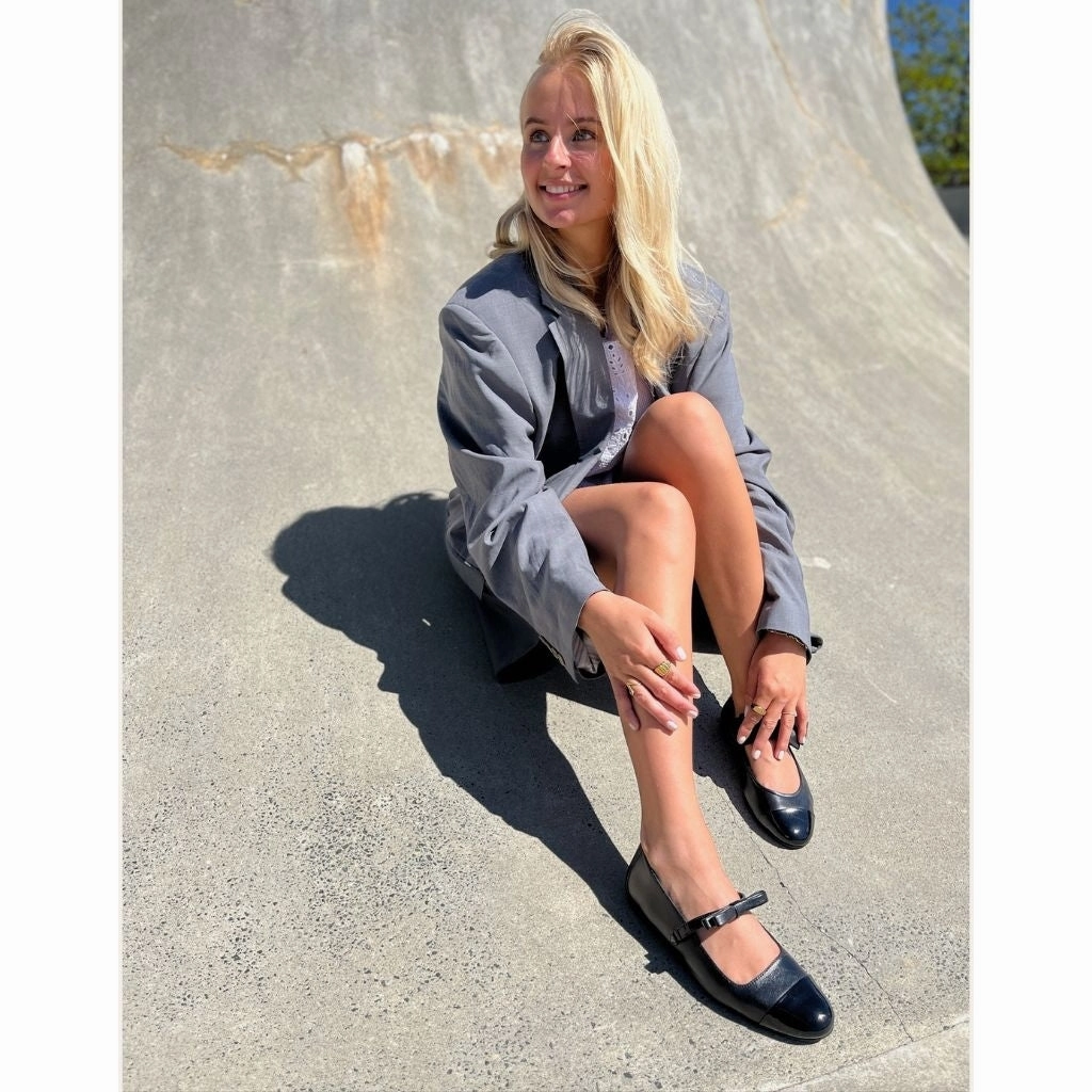 THE NEW BOW BALLERINA - Black