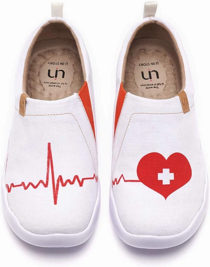 UIN Women's Slip On Sneakers Casual Loafers Knitted Art Painted Comfort Soft Walking Shoes