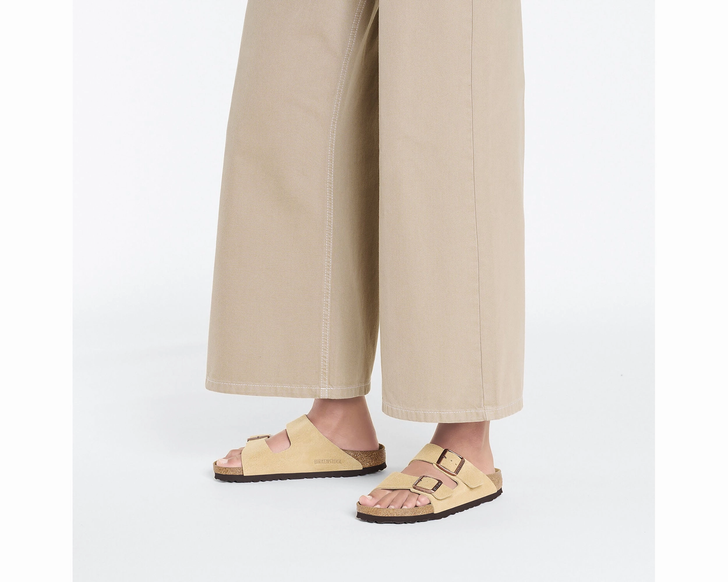 Unisex Arizona Suede Leather