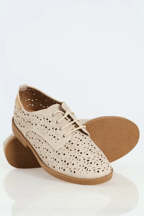 Vespa 13 Laser Cut Lace Up Oxford Shoe - Ivory