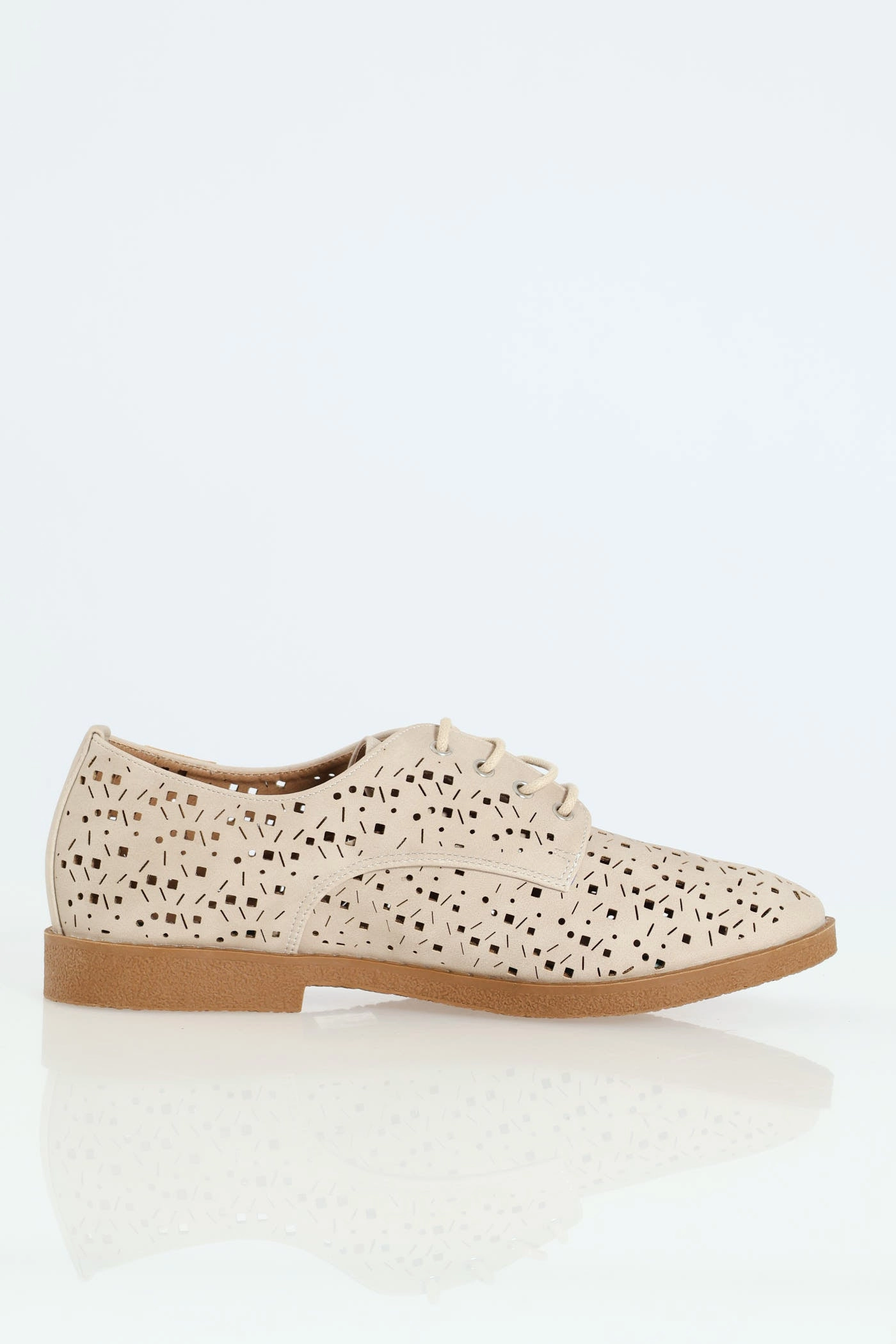Vespa 13 Laser Cut Lace Up Oxford Shoe - Ivory