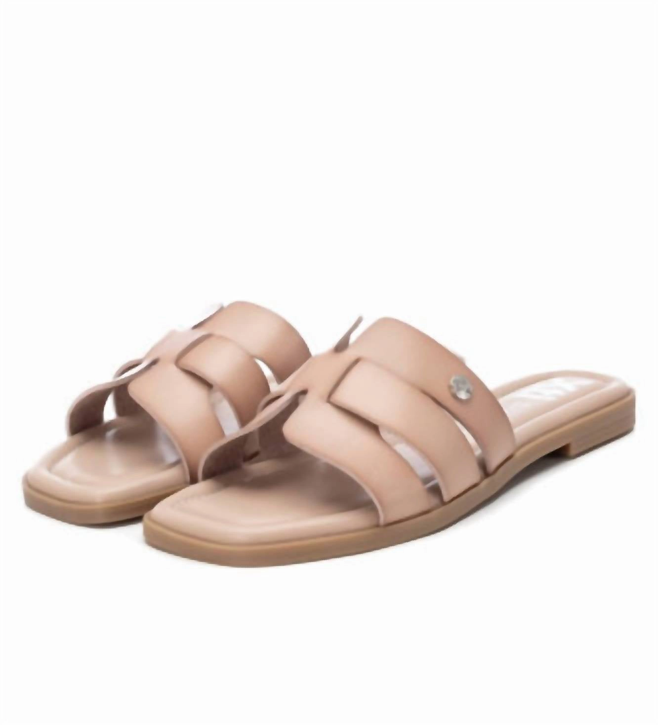 Women's Flat Sandals In Taupe