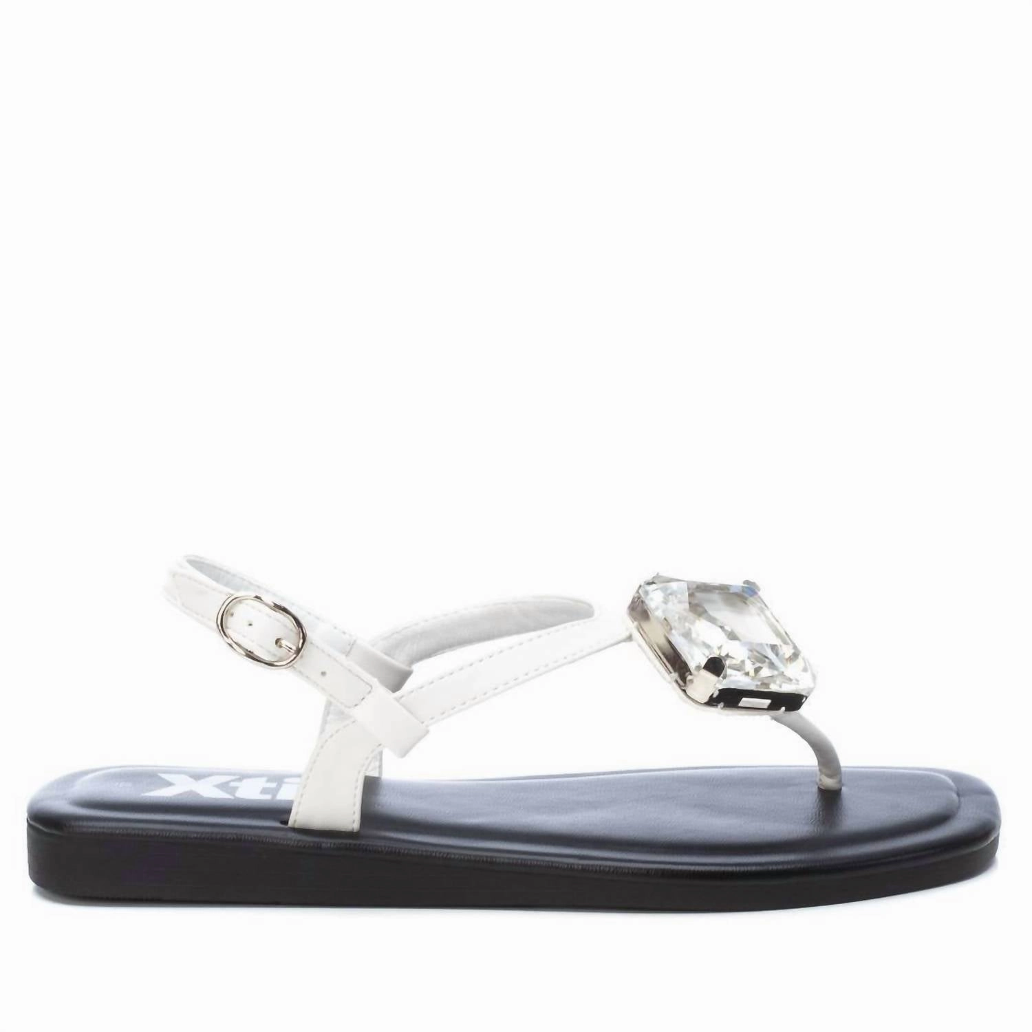 Women's Flat Sandals In White