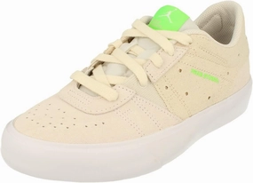 Women's Jordan Jordan Series .05 White/Green Strike-Iris Whisper (DM3383 103) - 8.5