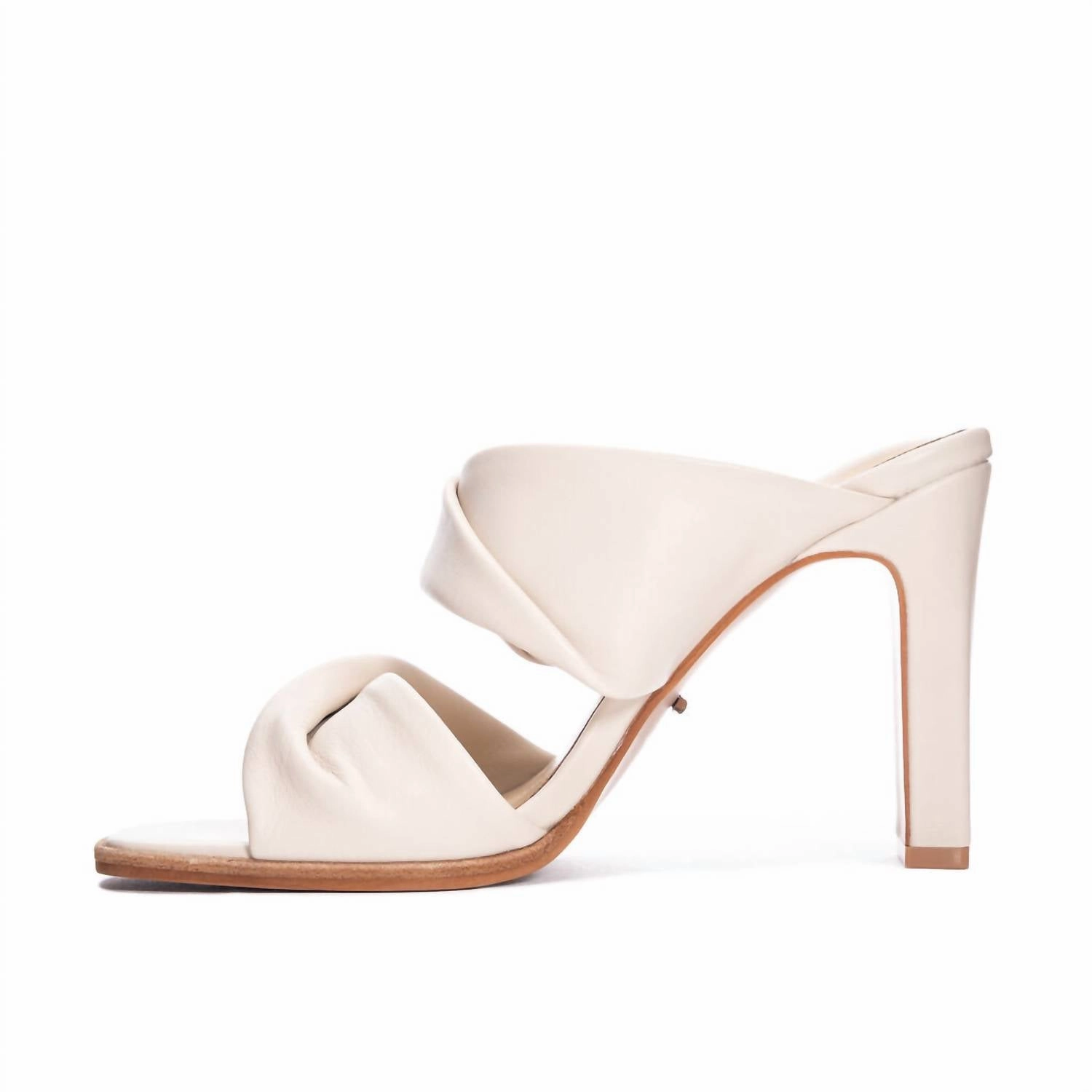 Women's Leven Leather Sandal In Cream