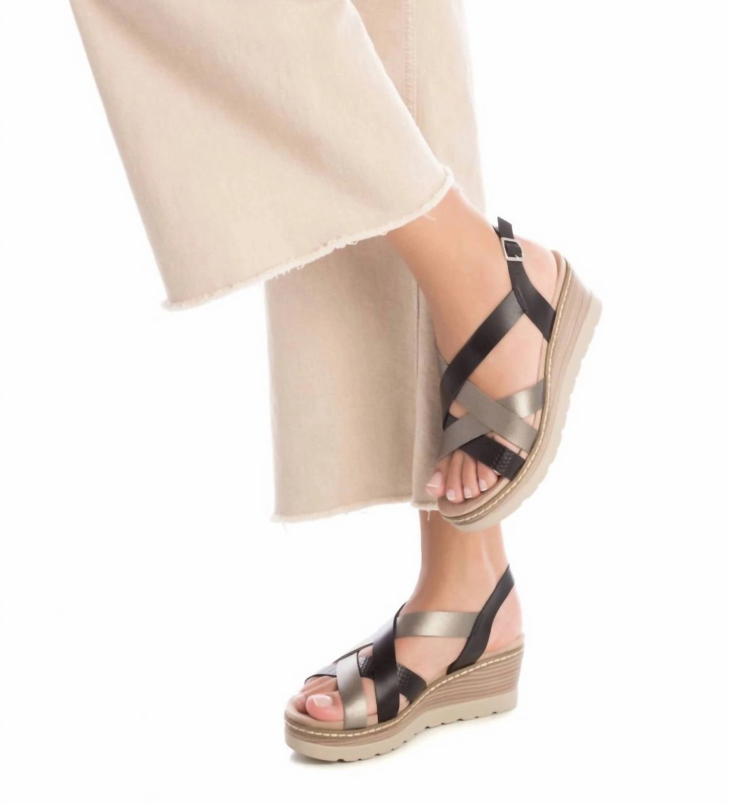 Women's Wedge Sandals In Plumb