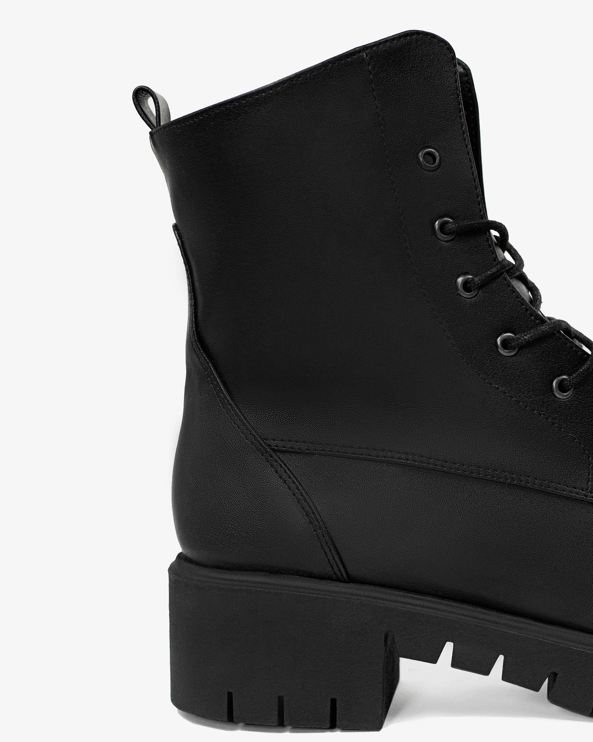 Workers No. 3 Desserto Cactus Leather Vegan Boots | Black